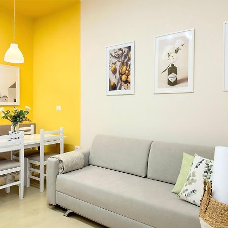 13 Eur For Monthly Stay - Home By The Sea - Hbs 골렘 외부 사진