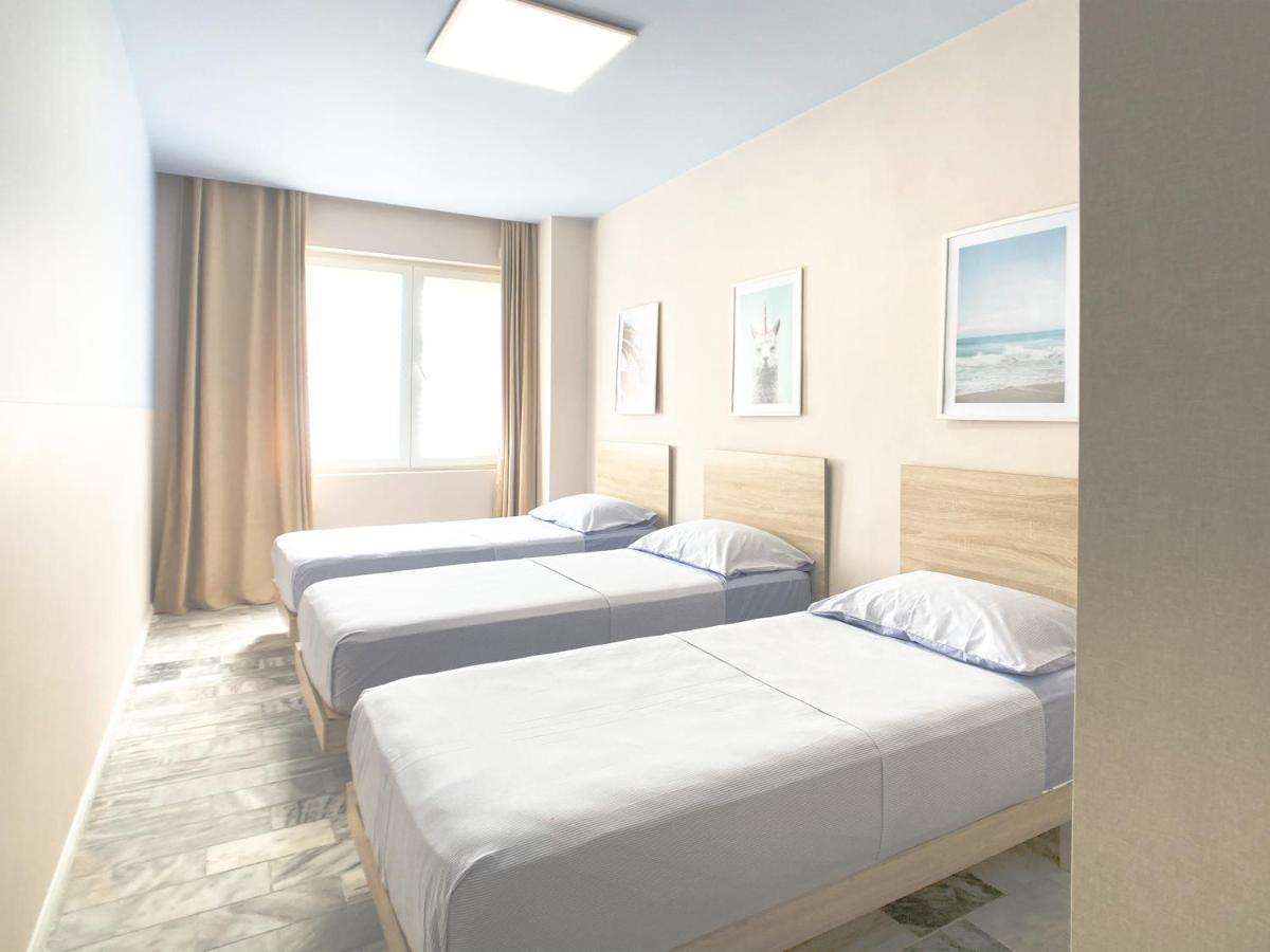 13 Eur For Monthly Stay - Home By The Sea - Hbs 골렘 외부 사진