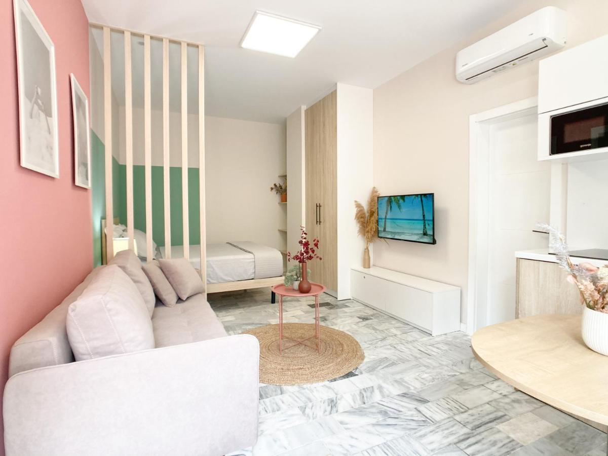 13 Eur For Monthly Stay - Home By The Sea - Hbs 골렘 외부 사진