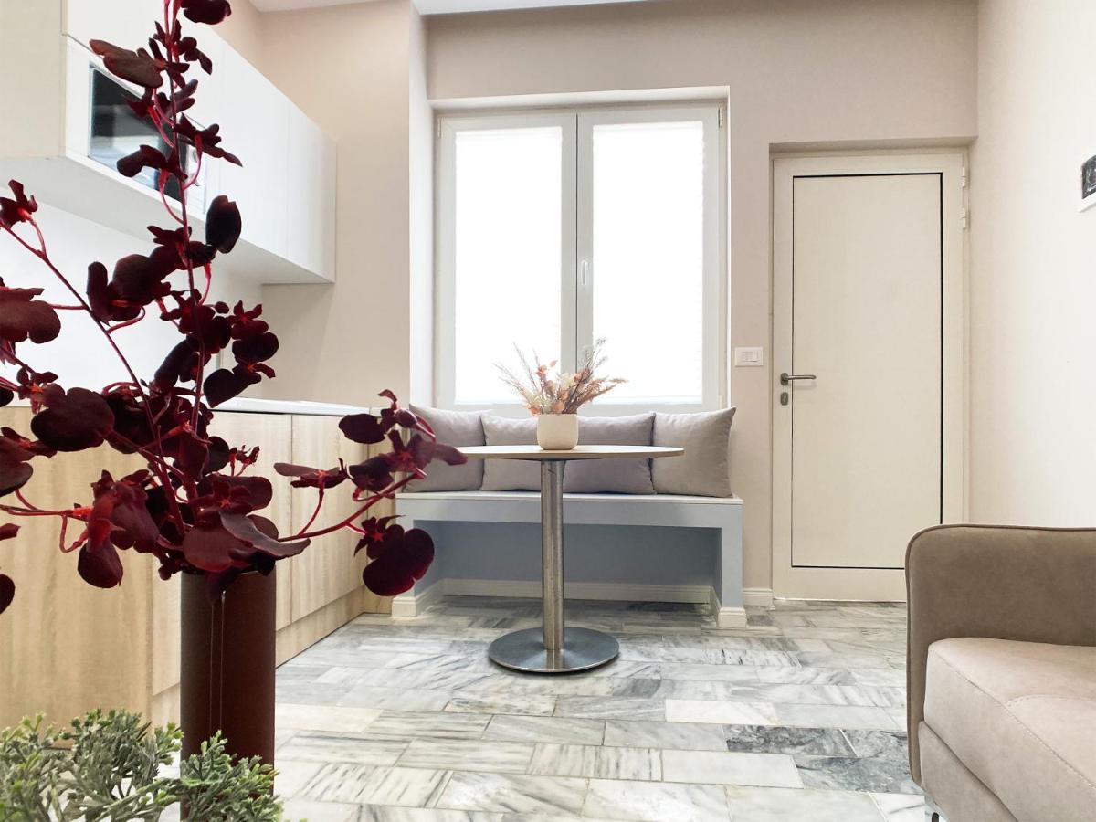 13 Eur For Monthly Stay - Home By The Sea - Hbs 골렘 외부 사진